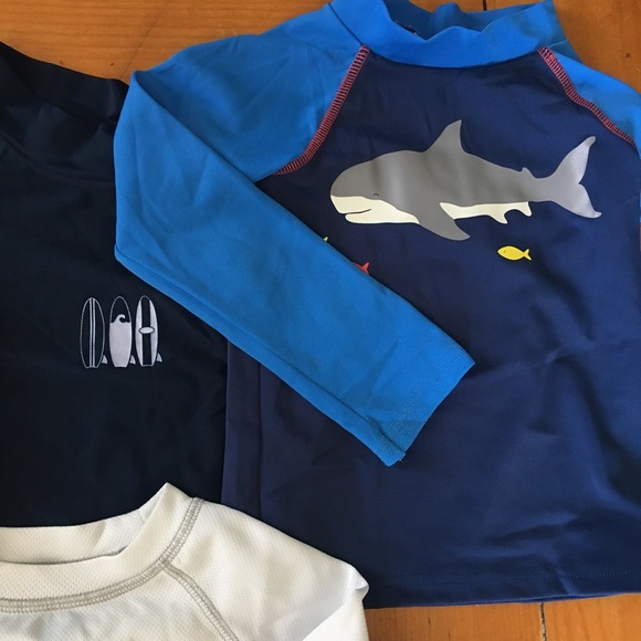 Bundle of rashguards. All in good condition. - Picture 2 of 6